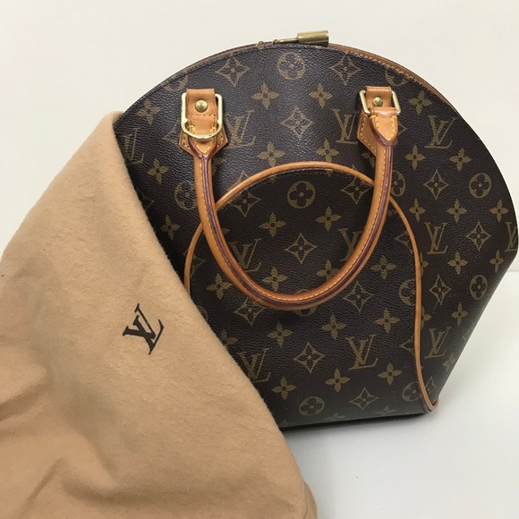 Louis Vuitton Handbags - 100% Auth Louis Vuitton Ellipse MM Monogram